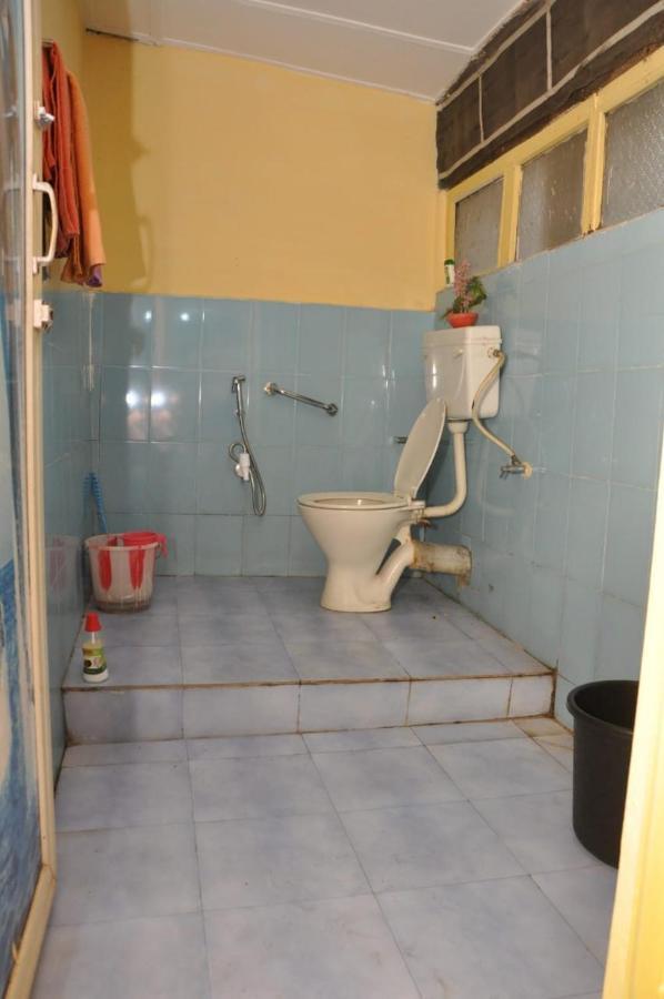 Shree Homes- Ac Delux Suite Guwahati Exterior foto